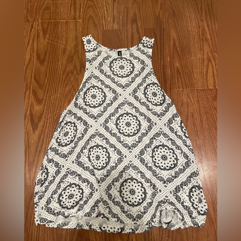 Divided Black and White Printed Top